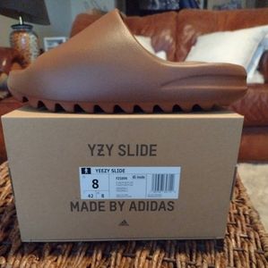 Yeezy Slide Flax Size 8